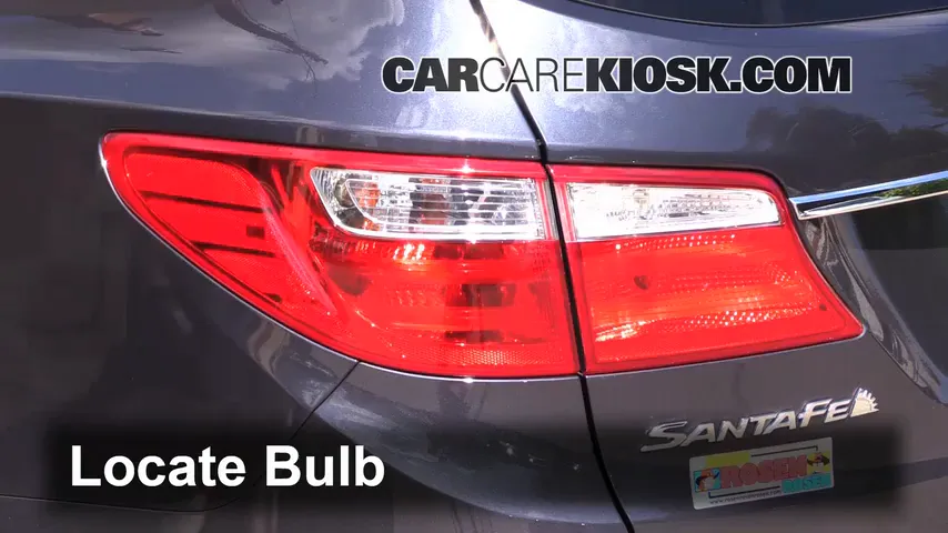 2013 Hyundai Santa Fe GLS 3.3L V6 Lights Turn Signal - Rear (replace bulb)